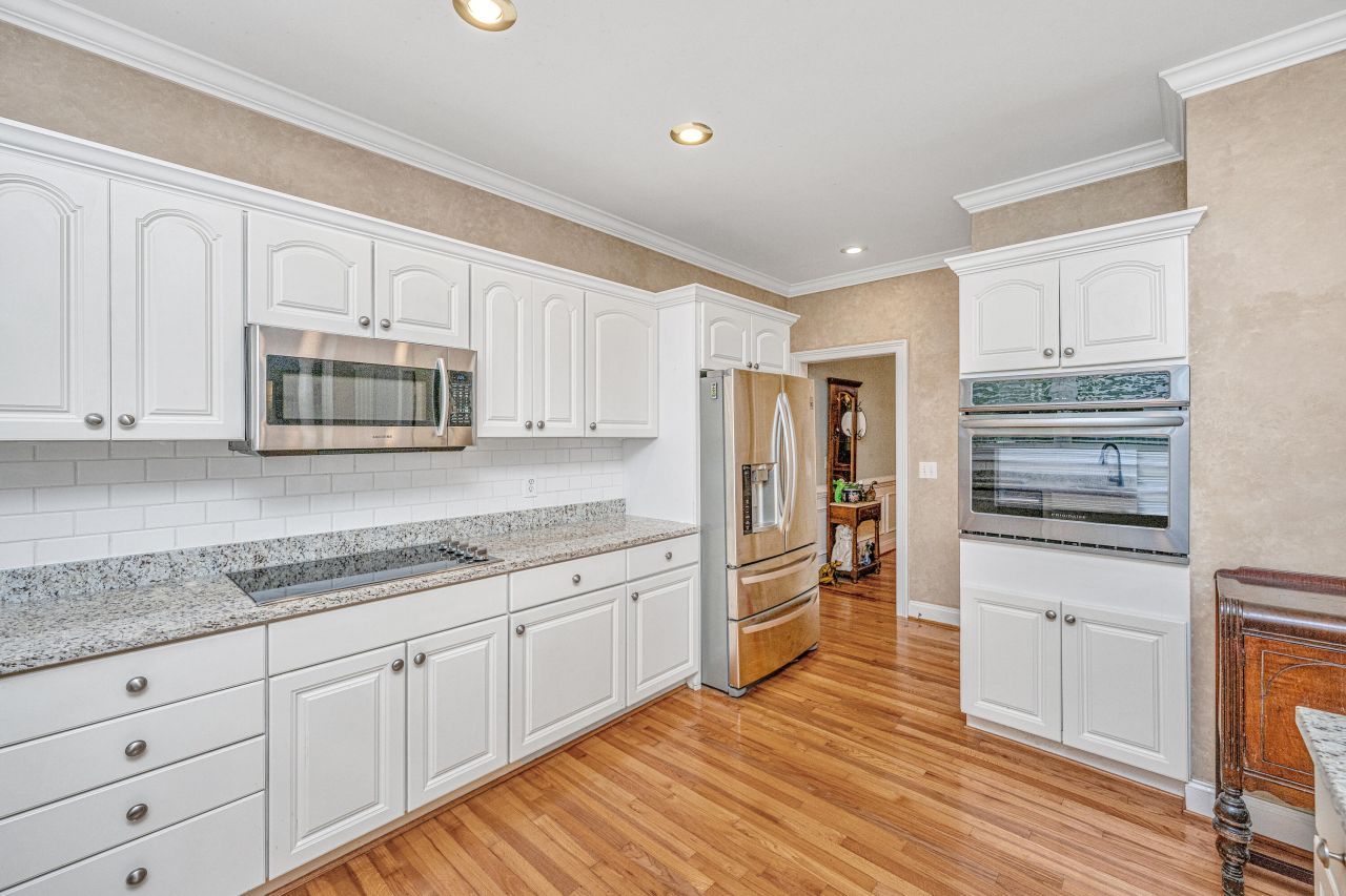 99 Fieldfare Way Photo 15