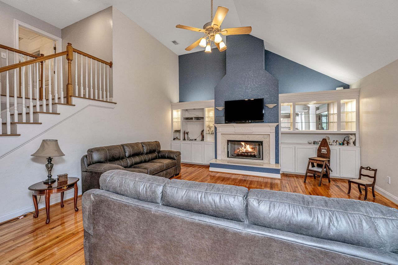 99 Fieldfare Way Photo 22