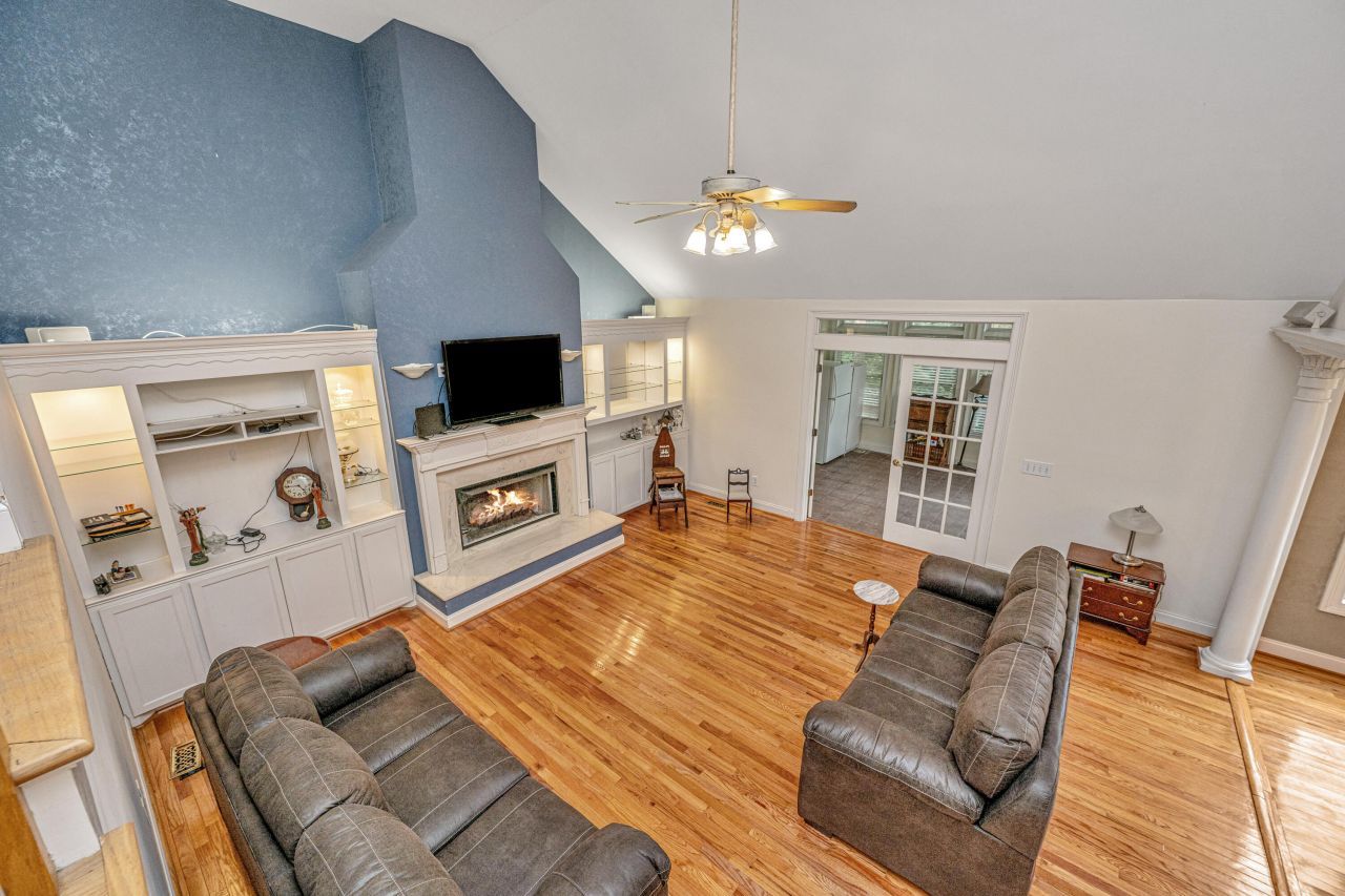 99 Fieldfare Way Photo 23