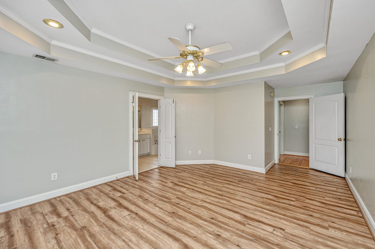 99 Fieldfare Way Photo 40