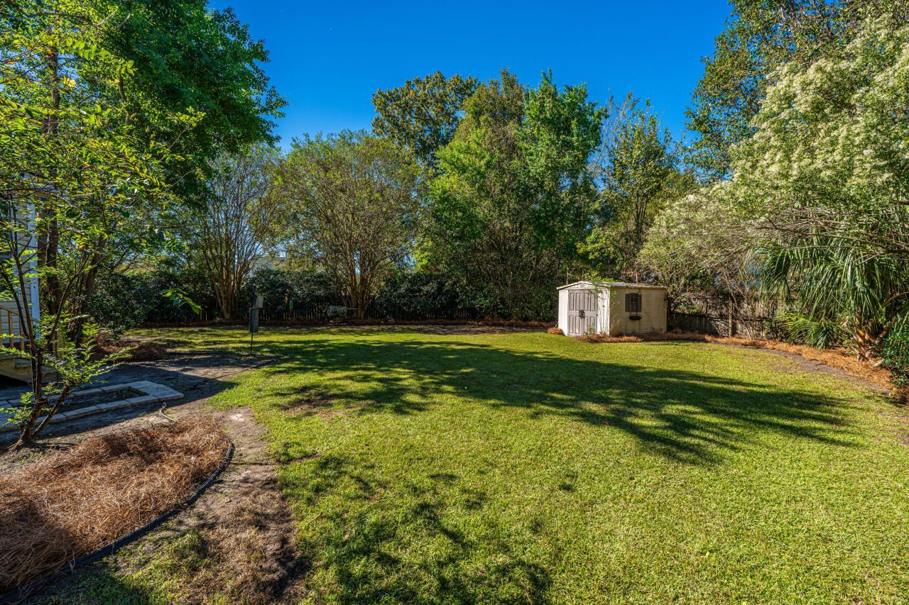 99 Fieldfare Way Photo 47