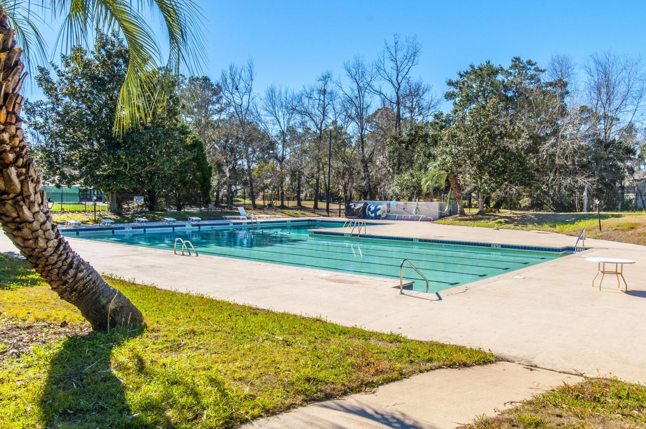 99 Fieldfare Way Photo 53