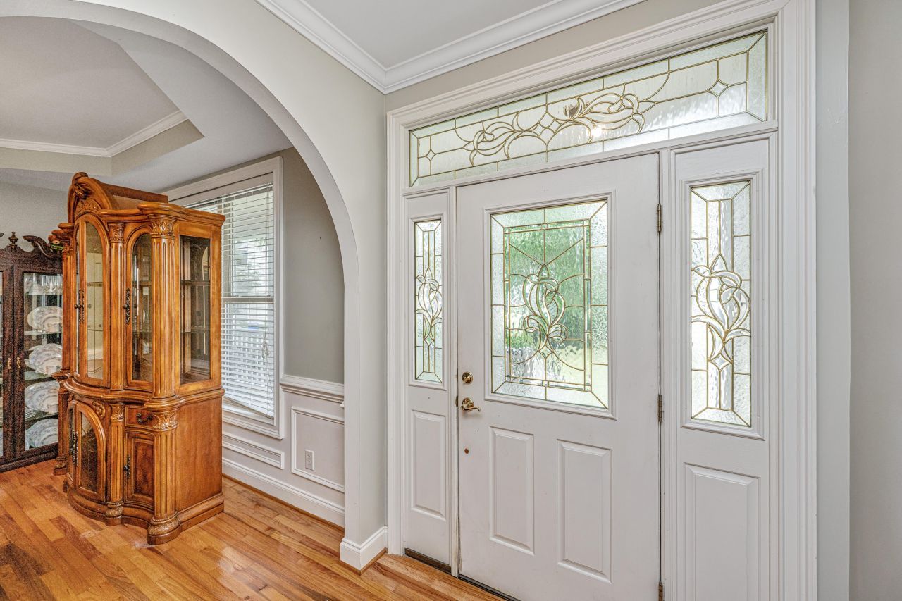 99 Fieldfare Way Photo 9