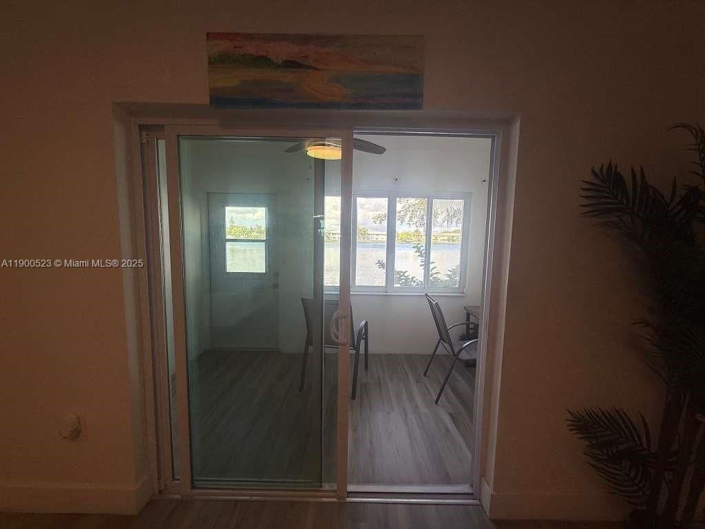 18900 NE 3rd Ct, Unit 509, Miami, FL 33179 Photo