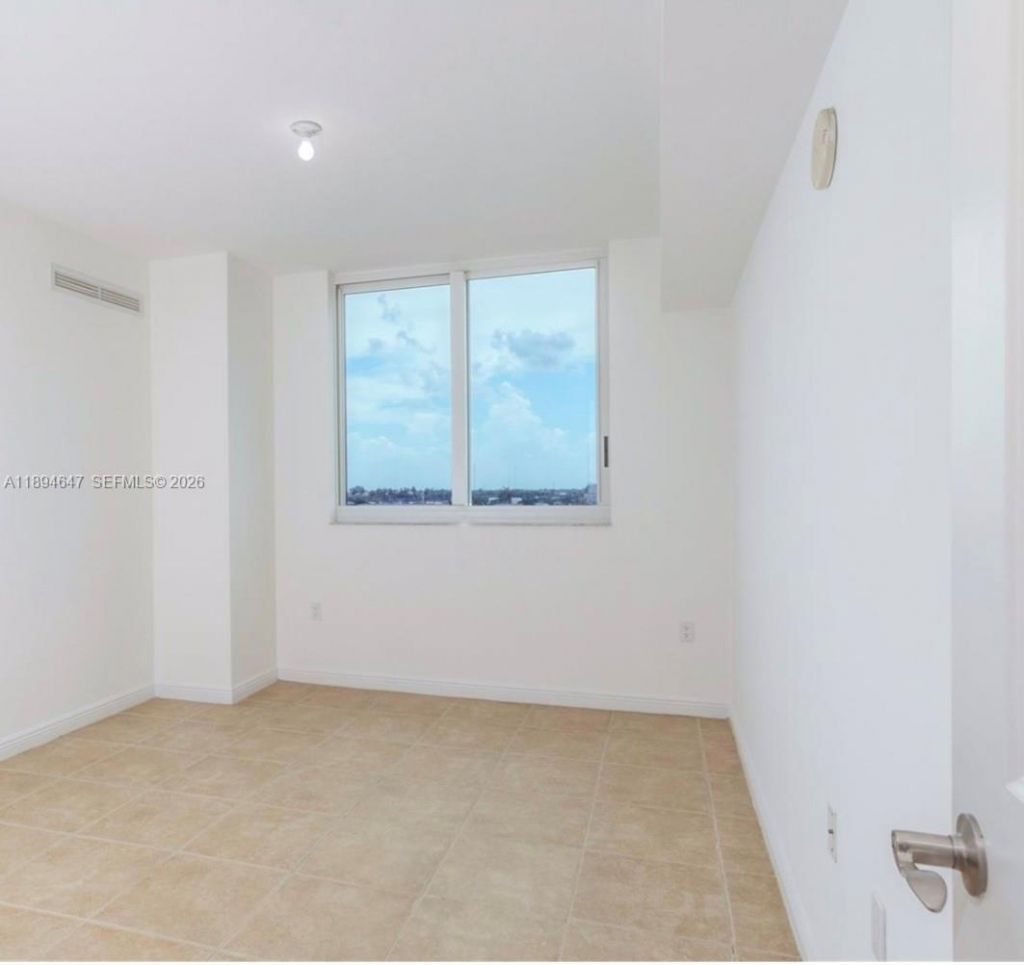 1745 E Hallandale Beach Blvd, Unit 507W, Hallandale Beach, FL 33009 Photo