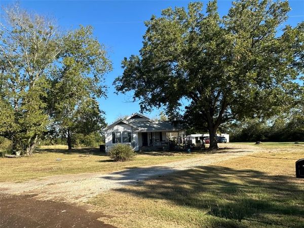 492 Lcr 431, Mexia, TX 76667
