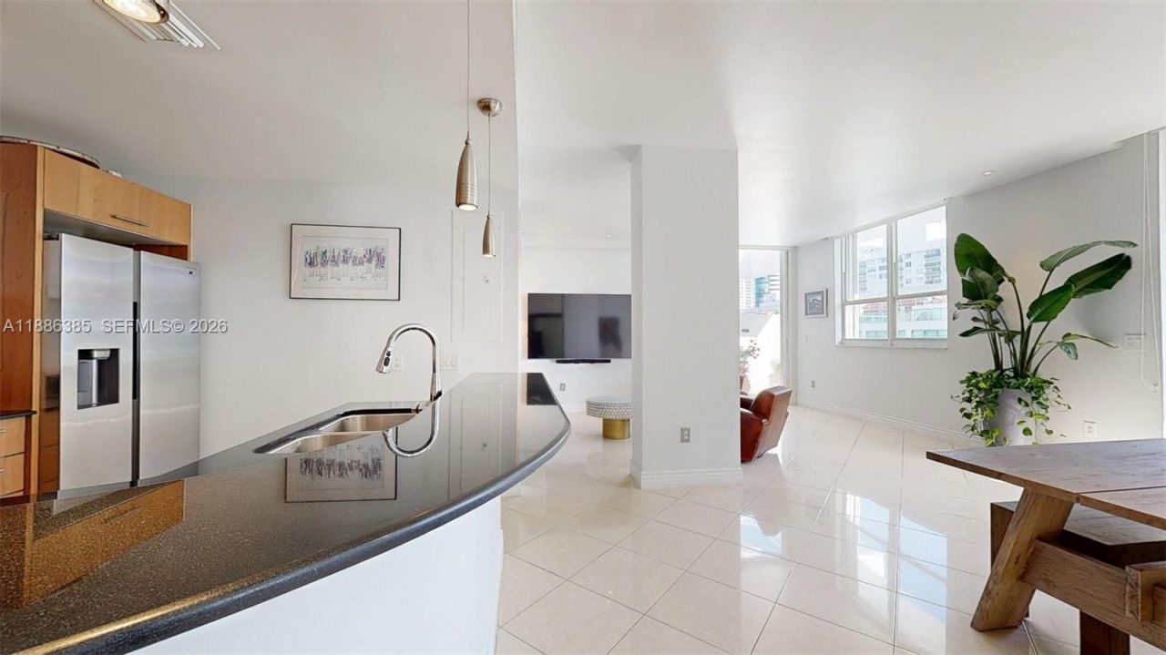 5970 Indian Creek Dr, Unit PH-4, Miami Beach, FL 33140 Photo