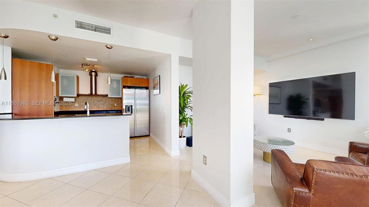 5970 Indian Creek Dr, Unit PH-4, Miami Beach, FL 33140 Photo