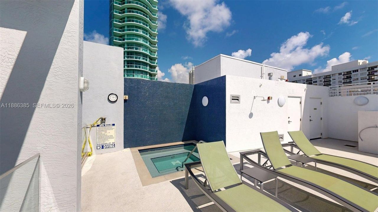 5970 Indian Creek Dr, Unit PH-4, Miami Beach, FL 33140 Photo