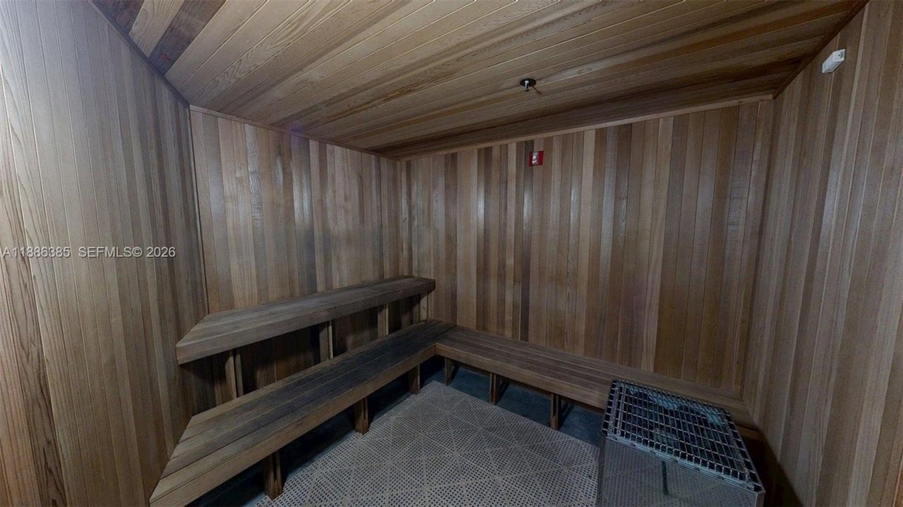 5970 Indian Creek Dr, Unit PH-4, Miami Beach, FL 33140 Photo