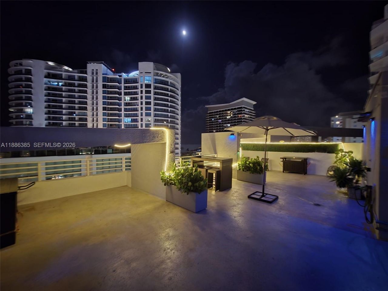 5970 Indian Creek Dr, Unit PH-4, Miami Beach, FL 33140 Photo