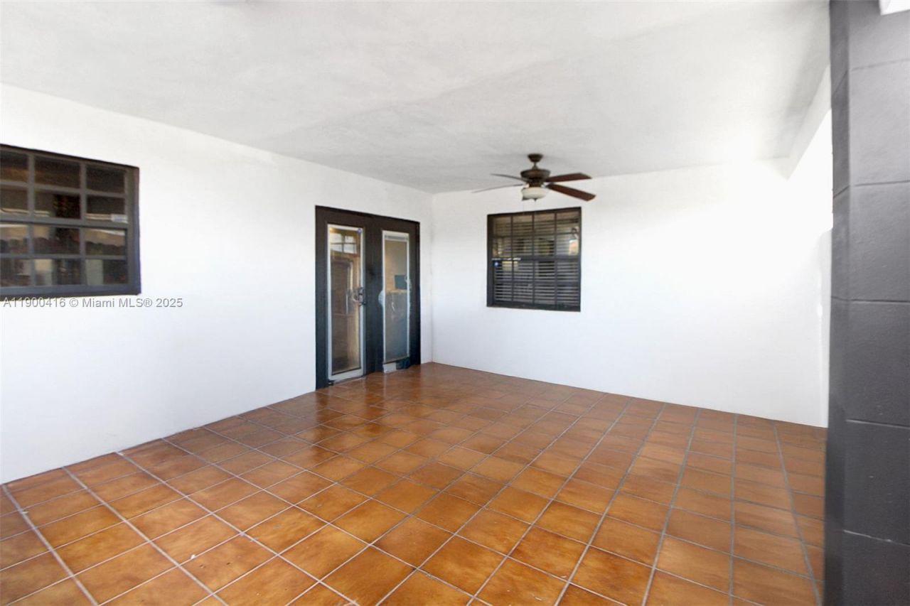 14880 SW 56th Ter, Miami, FL 33193 Photo