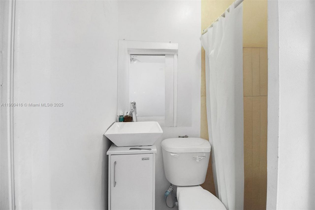 14880 SW 56th Ter, Miami, FL 33193 Photo