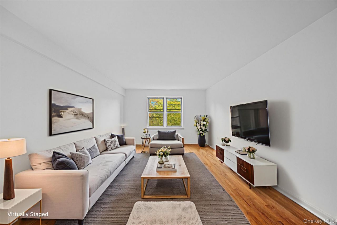 255 Bronx River Road, Unit 4M, Yonkers, NY 10704 Main Photo