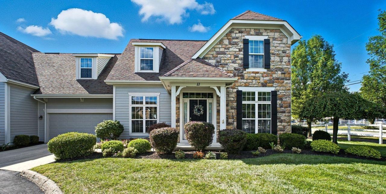 11 Murphys View Place, Powell, OH 43065 Main Photo