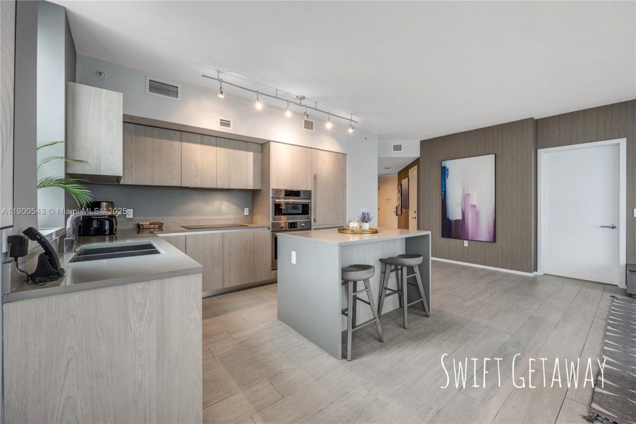 4010 S Ocean Dr, Unit R2501, Hollywood, FL 33019 Photo