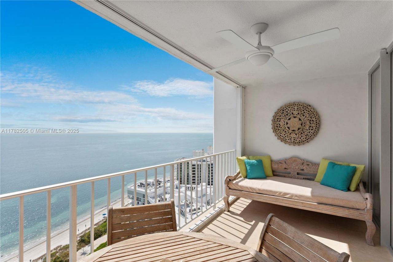 881 Ocean Dr, Unit 24C, Key Biscayne, FL 33149 Photo