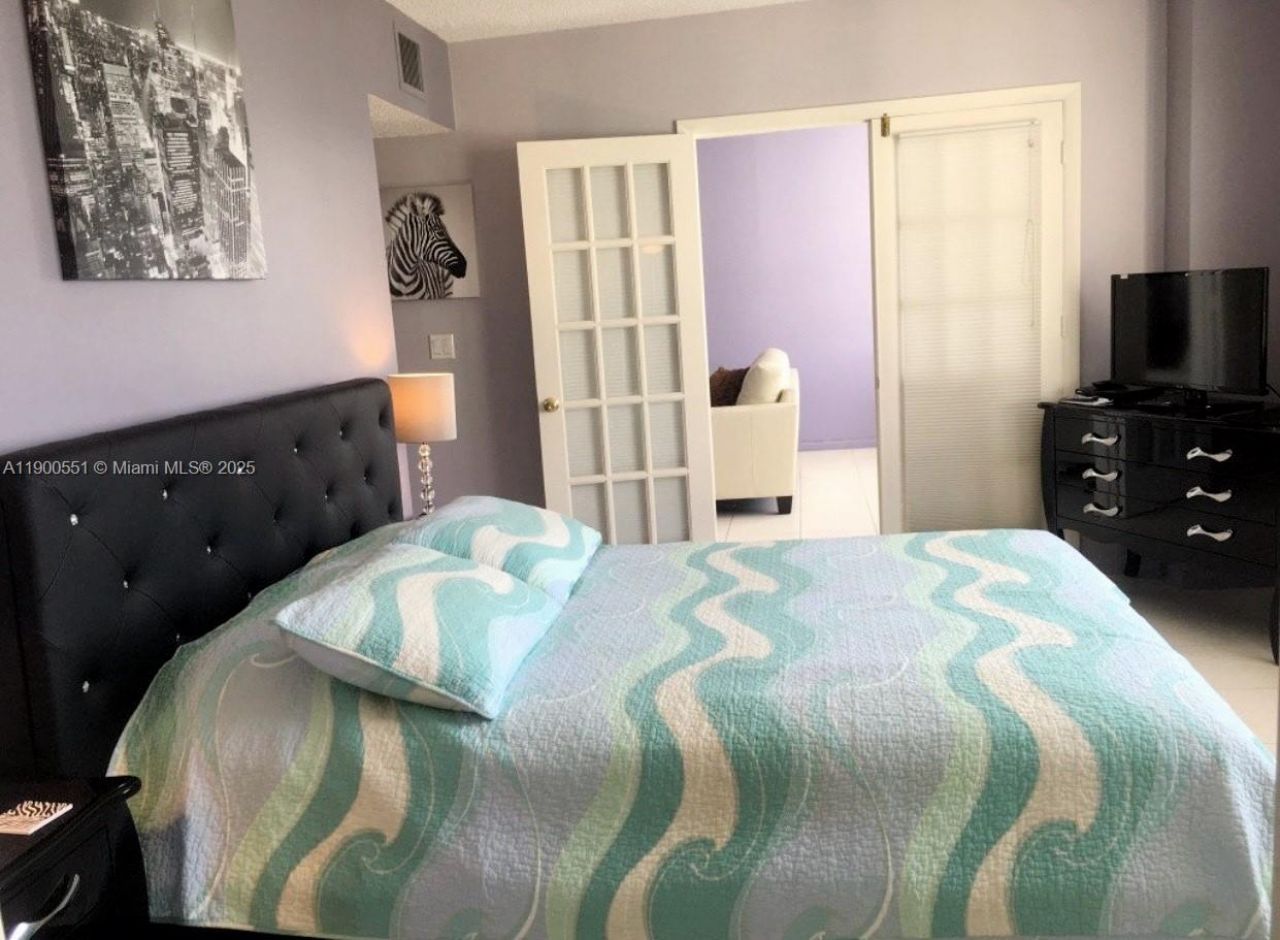 3725 S Ocean Dr, Unit 1516, Hollywood, FL 33019 Photo