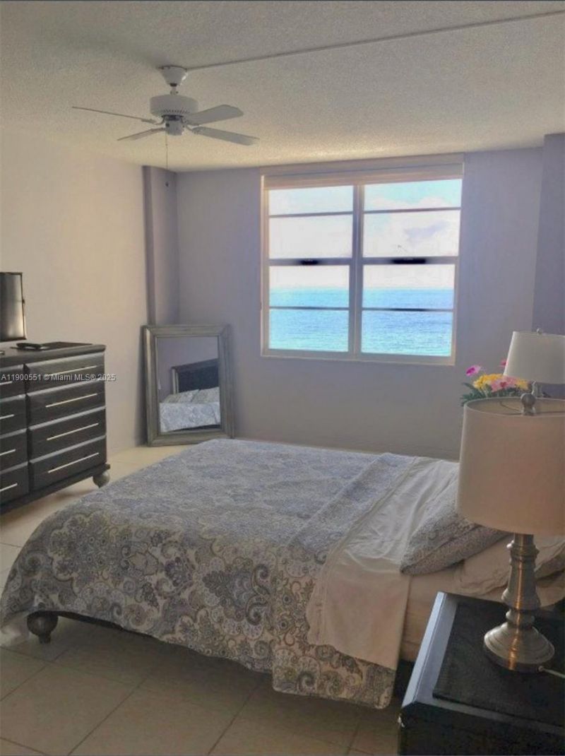3725 S Ocean Dr, Unit 1516, Hollywood, FL 33019 Photo