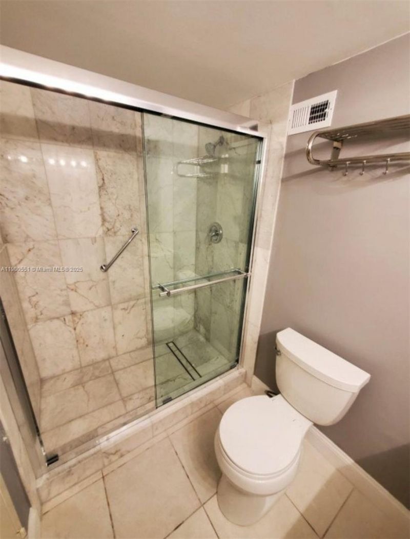 3725 S Ocean Dr, Unit 1516, Hollywood, FL 33019 Photo