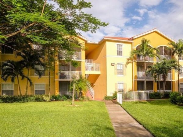 4105 RESIDENCE DRIVE, Unit 717, FORT MYERS, FL 33901