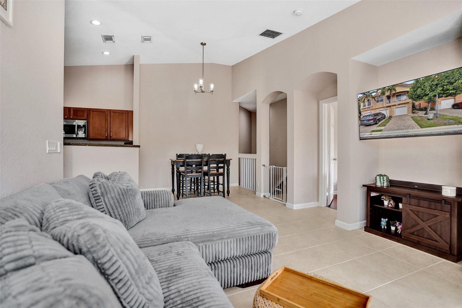 1825 Sonrisa Drive, Riviera Beach, FL 33404 Photo