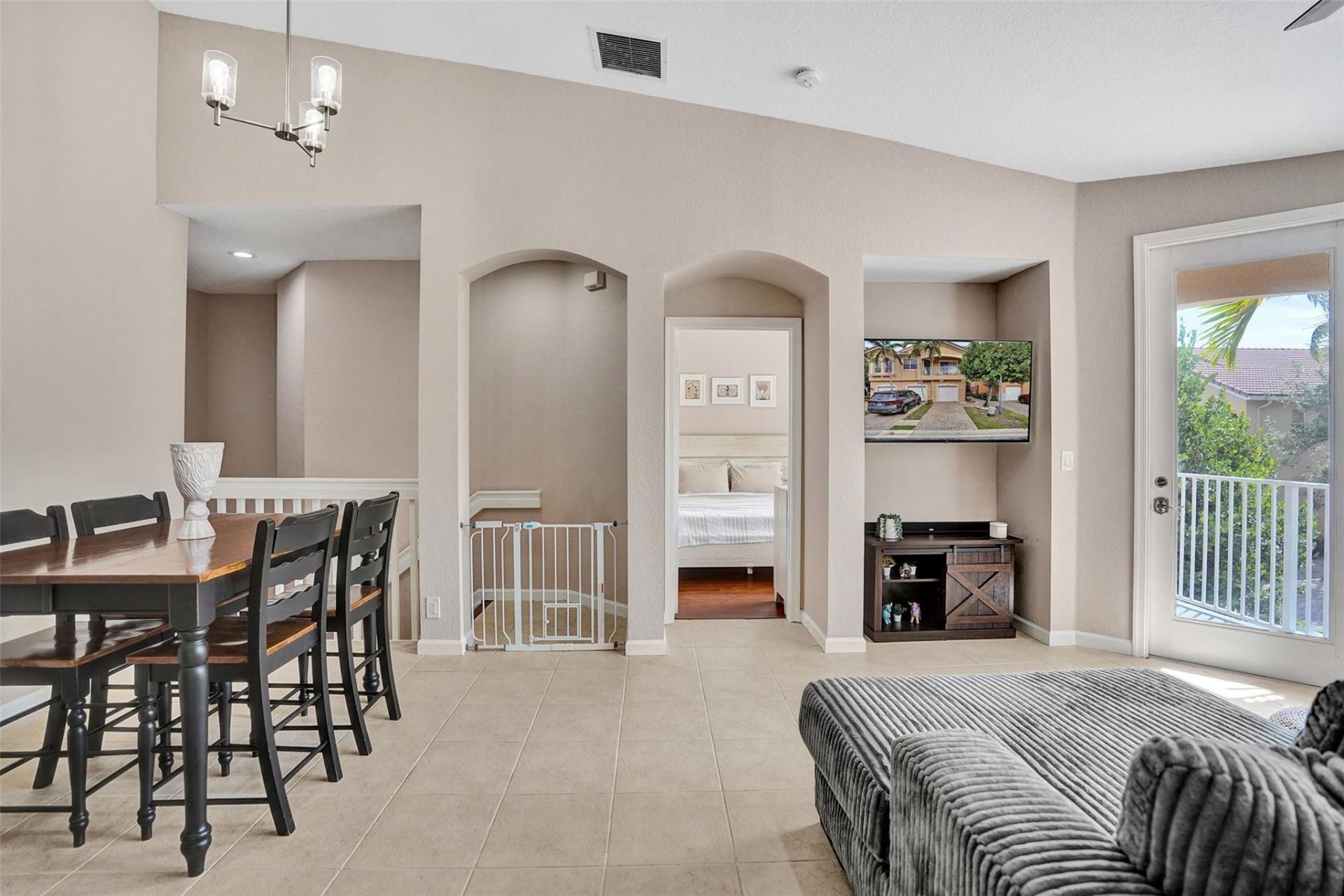 1825 Sonrisa Drive, Riviera Beach, FL 33404 Photo