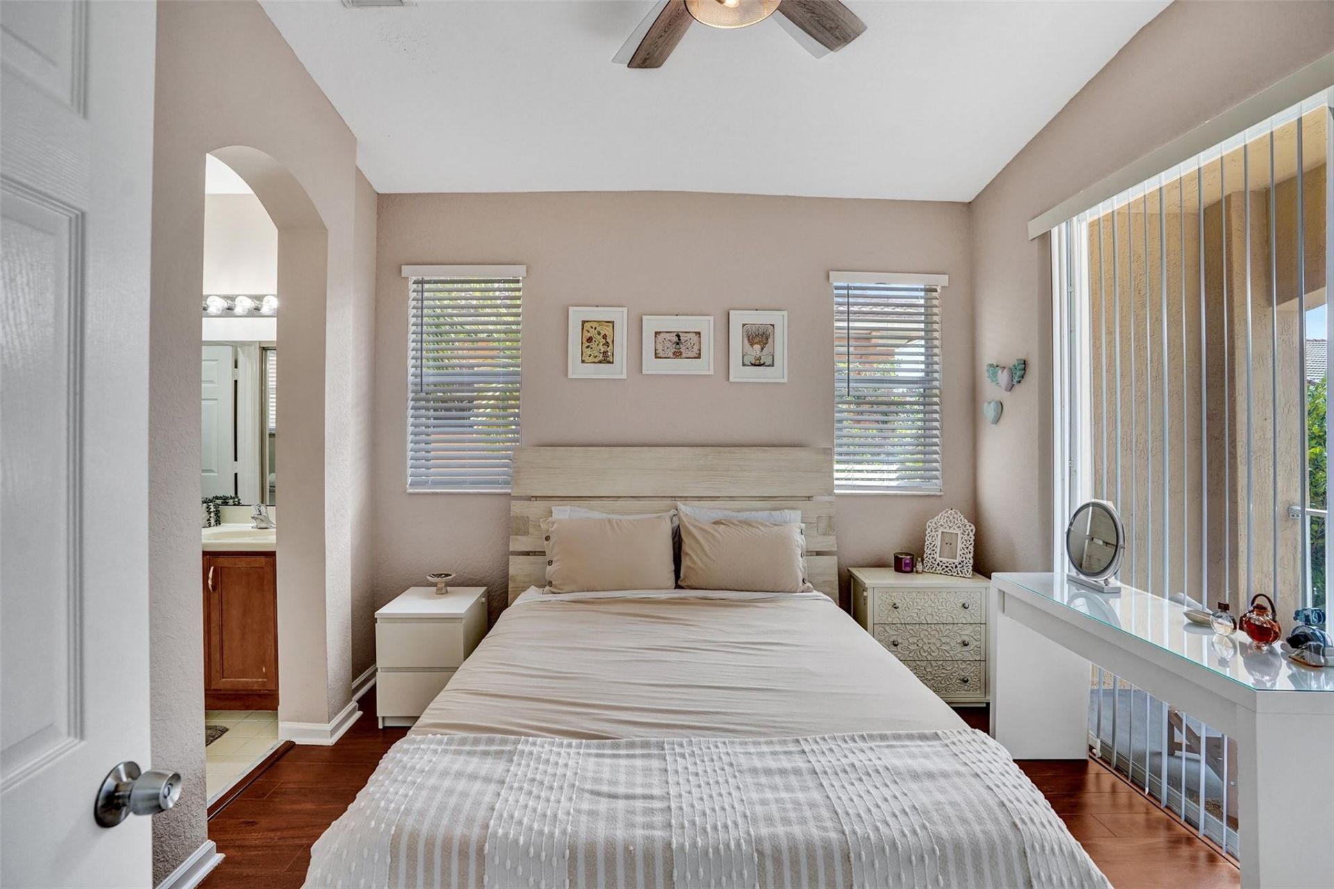 1825 Sonrisa Drive, Riviera Beach, FL 33404 Photo