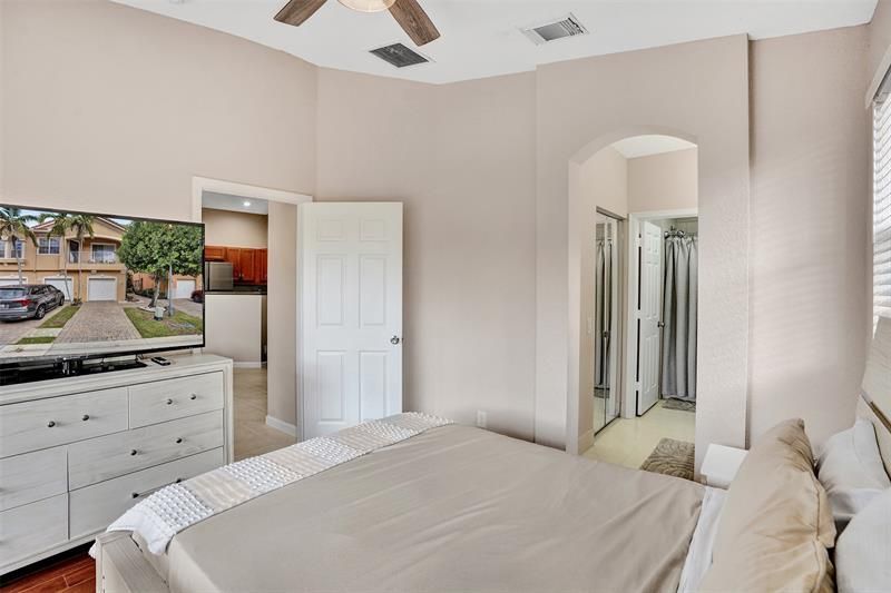 1825 Sonrisa Drive, Riviera Beach, FL 33404 Photo