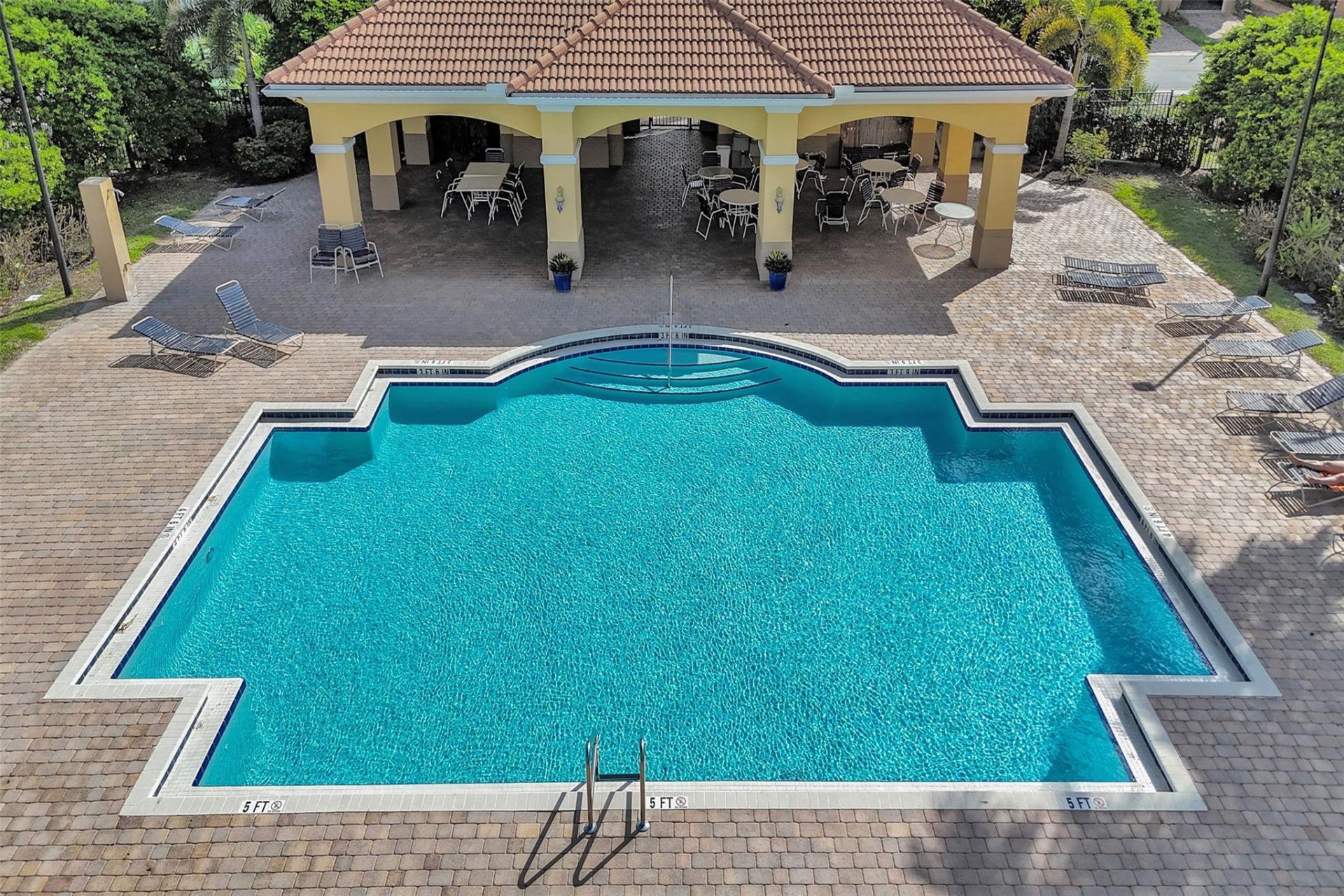 1825 Sonrisa Drive, Riviera Beach, FL 33404 Photo