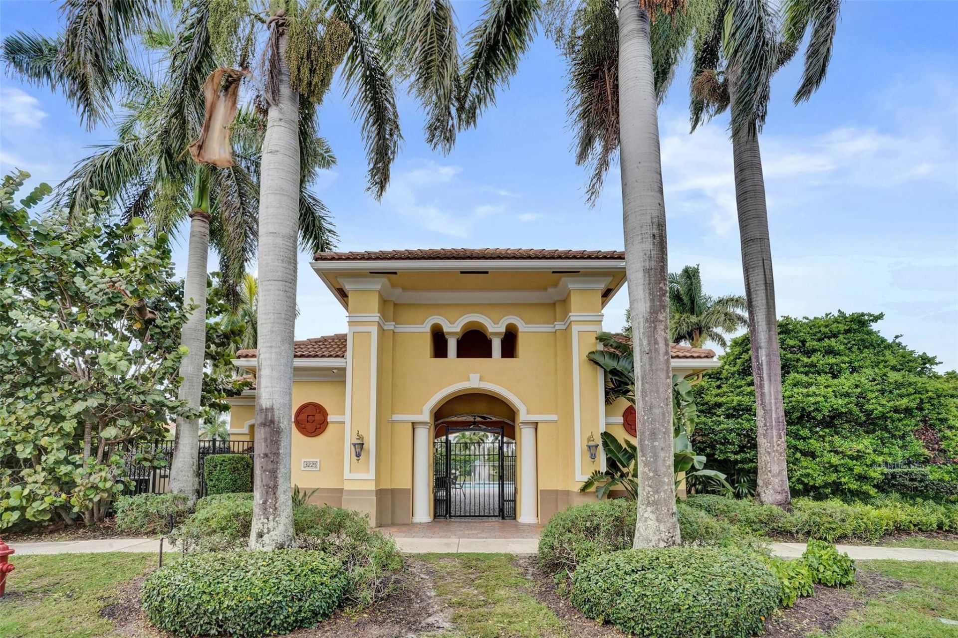 1825 Sonrisa Drive, Riviera Beach, FL 33404 Photo