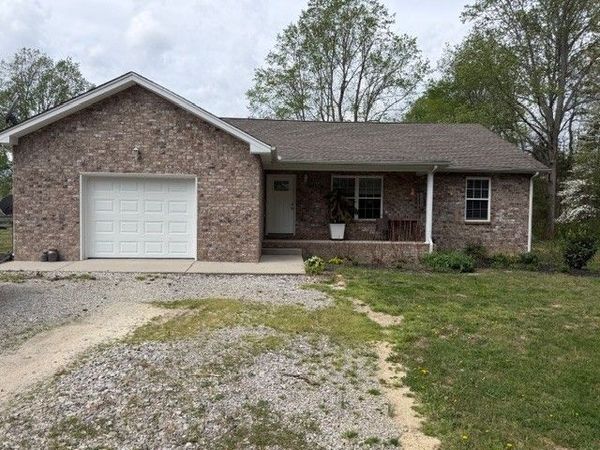 1223 Ab Wade Rd, Portland, TN 37148