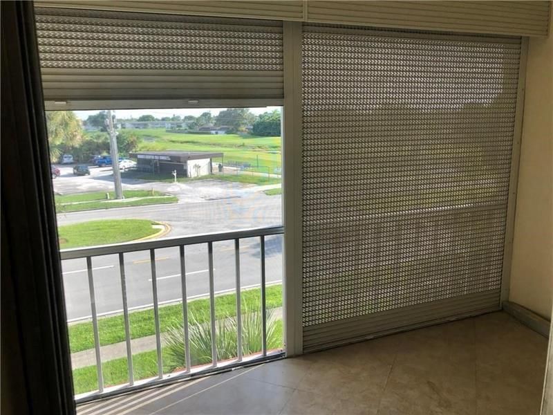 1005 Country Club Drive, Unit 303, Margate, FL 33063 Photo