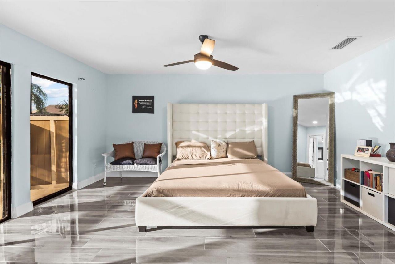 1100 SE Mitchell Avenue, Unit 103, Port Saint Lucie, FL 34952 Photo