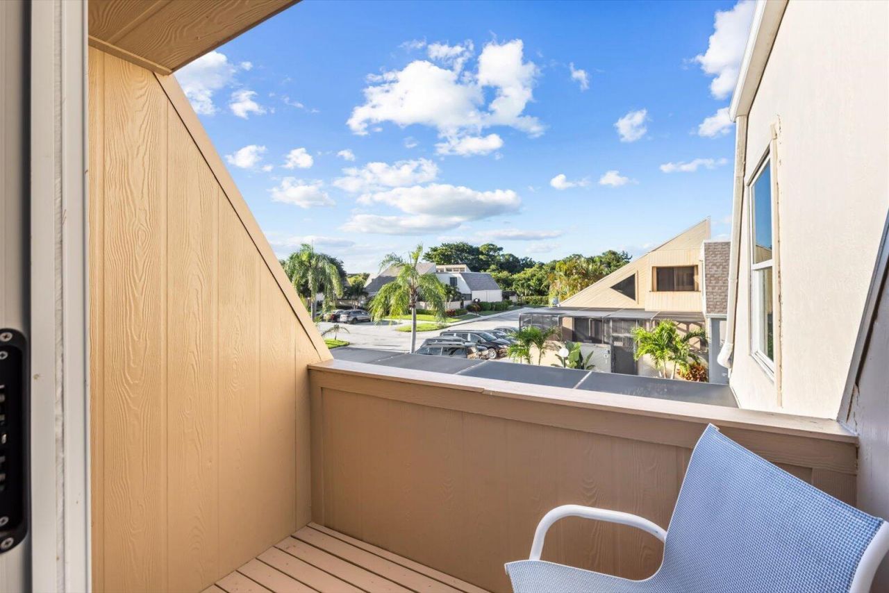 1100 SE Mitchell Avenue, Unit 103, Port Saint Lucie, FL 34952 Photo