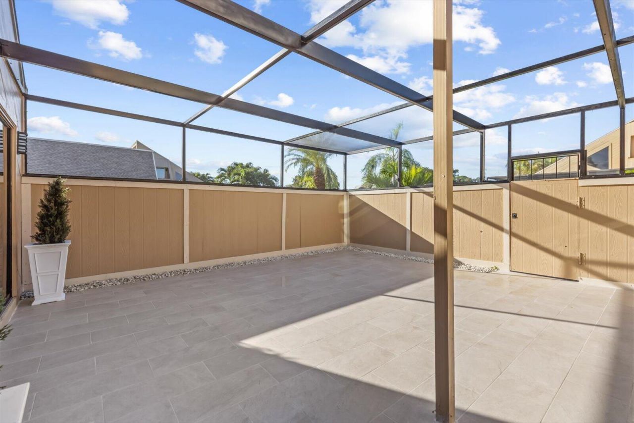 1100 SE Mitchell Avenue, Unit 103, Port Saint Lucie, FL 34952 Photo