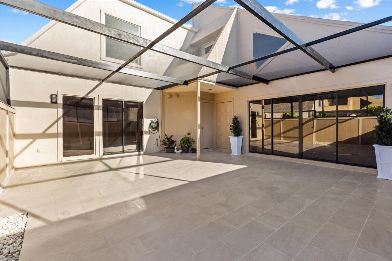 1100 SE Mitchell Avenue, Unit 103, Port Saint Lucie, FL 34952 Photo