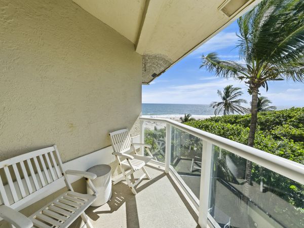 4535 Coquina Road, Ocean Ridge, FL 33435