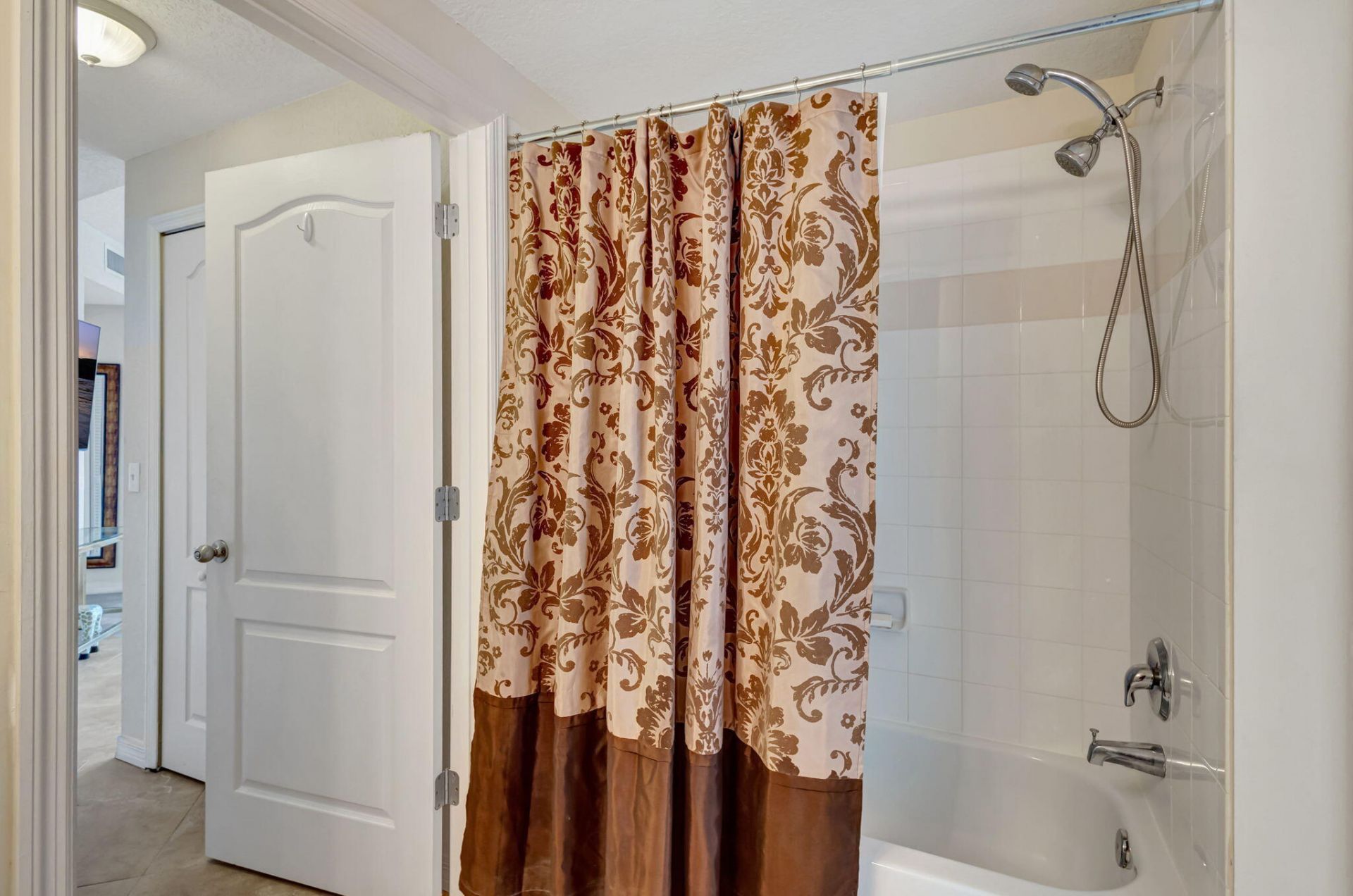 11023 Legacy Lane, Unit 204, Palm Beach Gardens, FL 33410 Photo