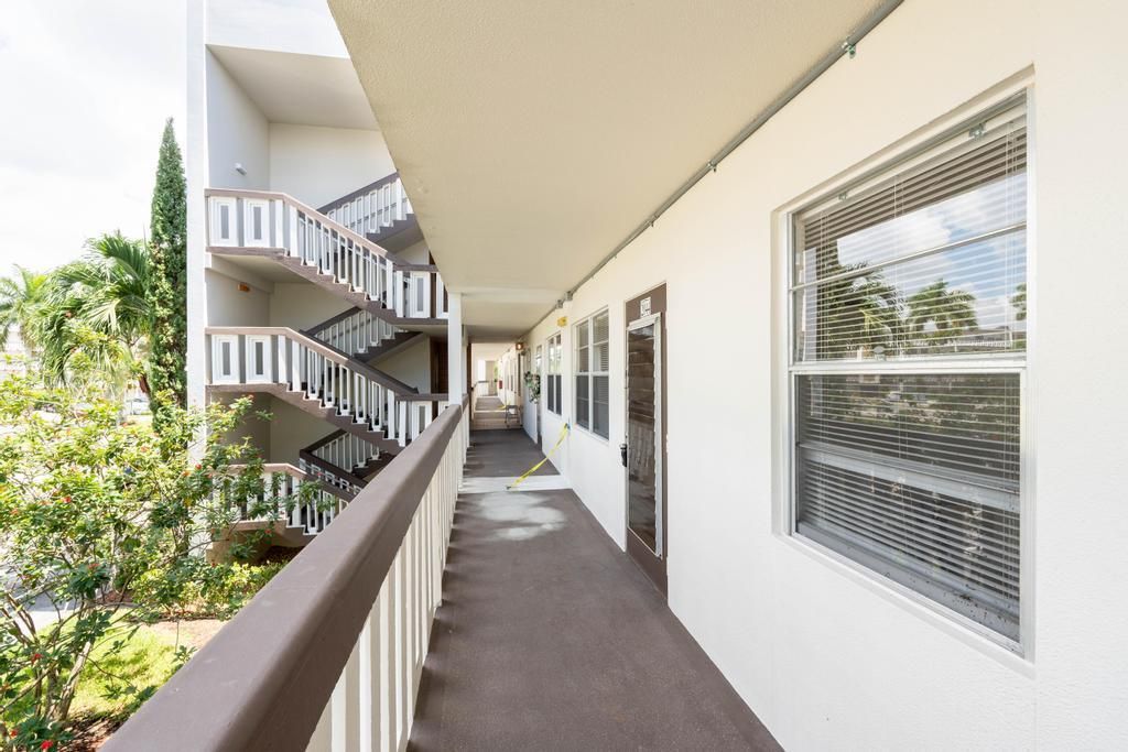 2044 Hythe C, Boca Raton, FL 33434 Photo