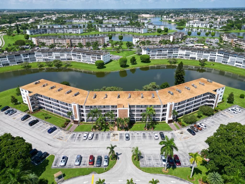 2044 Hythe C, Boca Raton, FL 33434 Photo