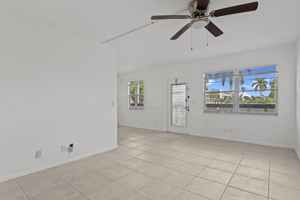 2044 Hythe C, Boca Raton, FL 33434 Photo