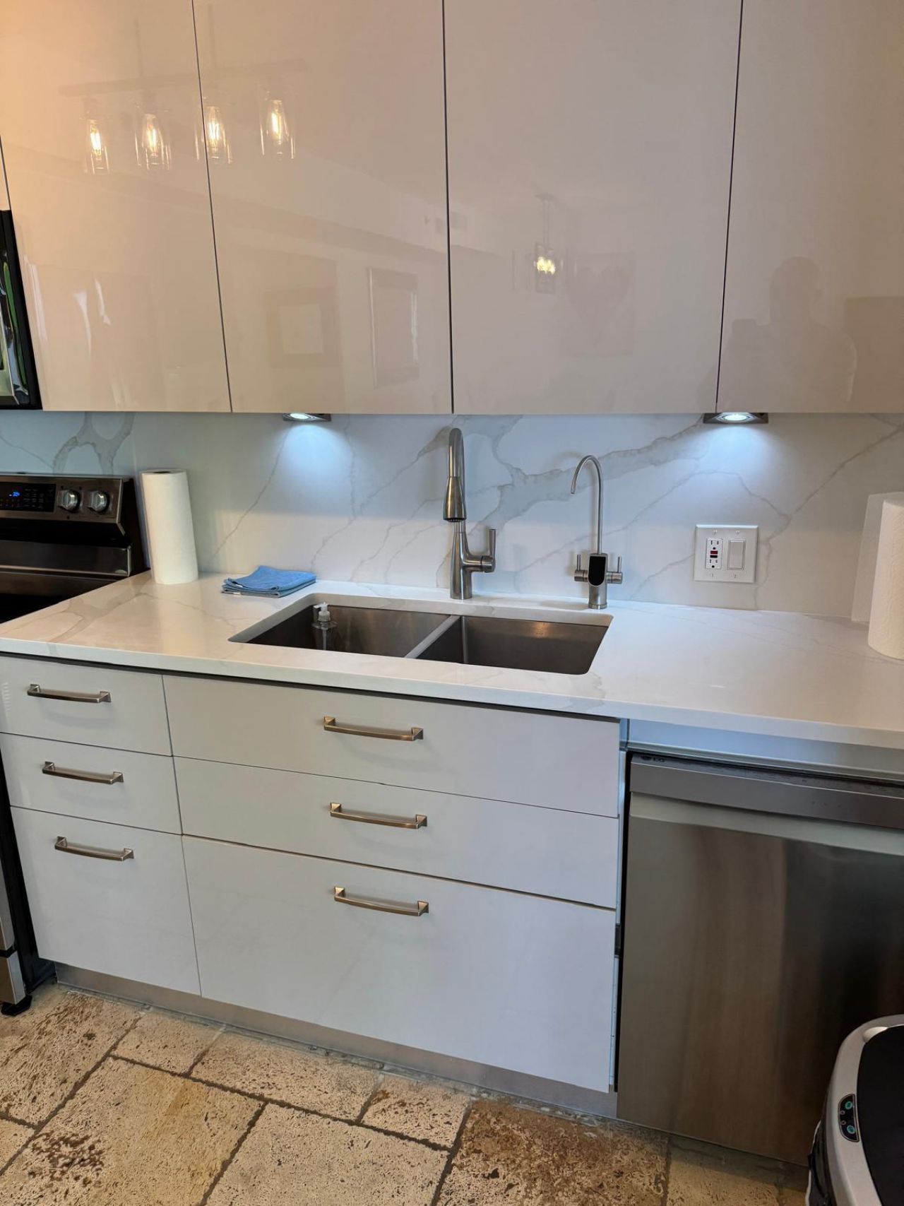 1800 S. Ocean Dr., Unit 1210, Hallandale Beach, FL 33009 Photo