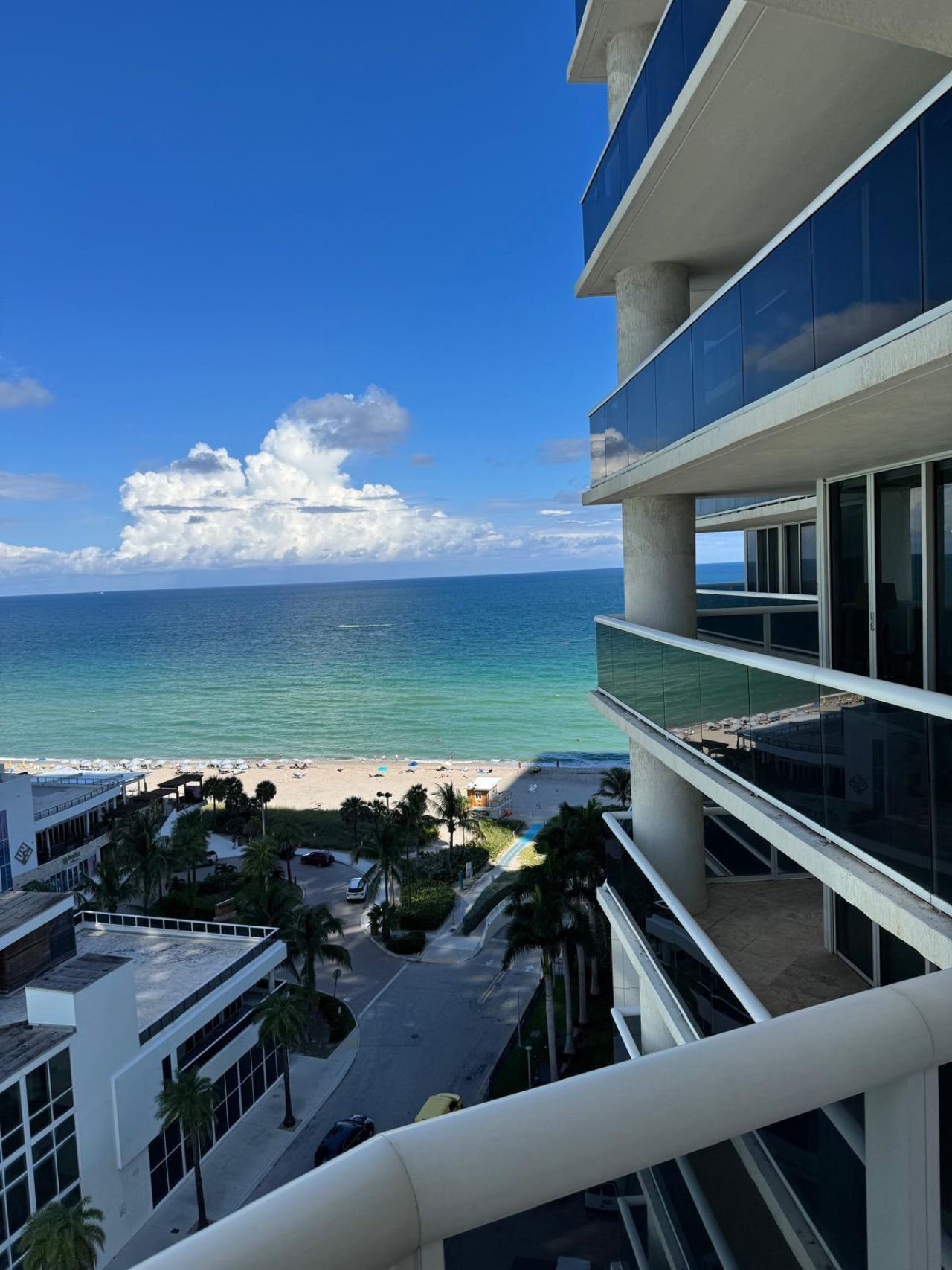 1800 S. Ocean Dr., Unit 1210, Hallandale Beach, FL 33009 Photo