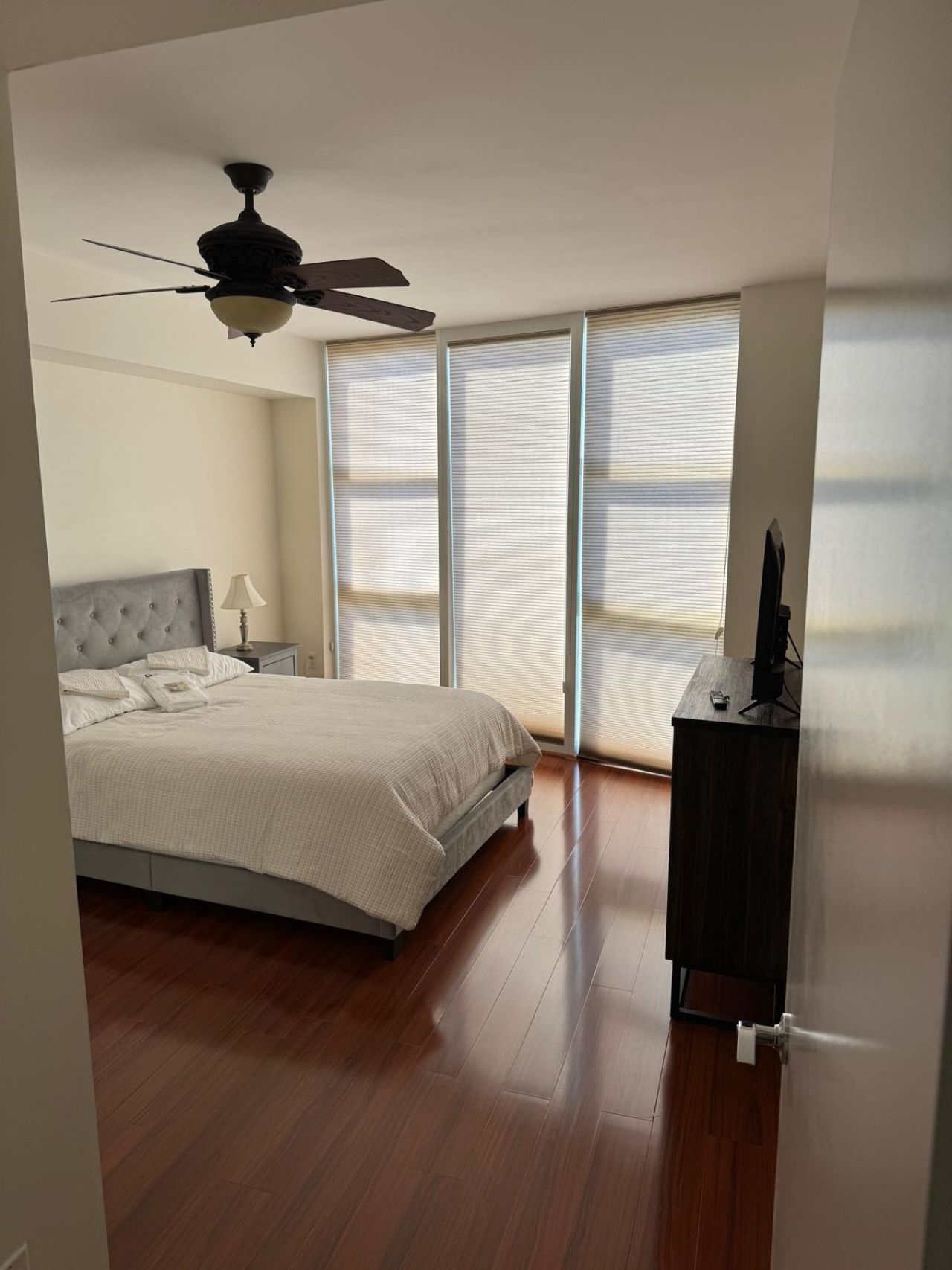 1800 S. Ocean Dr., Unit 1210, Hallandale Beach, FL 33009 Photo