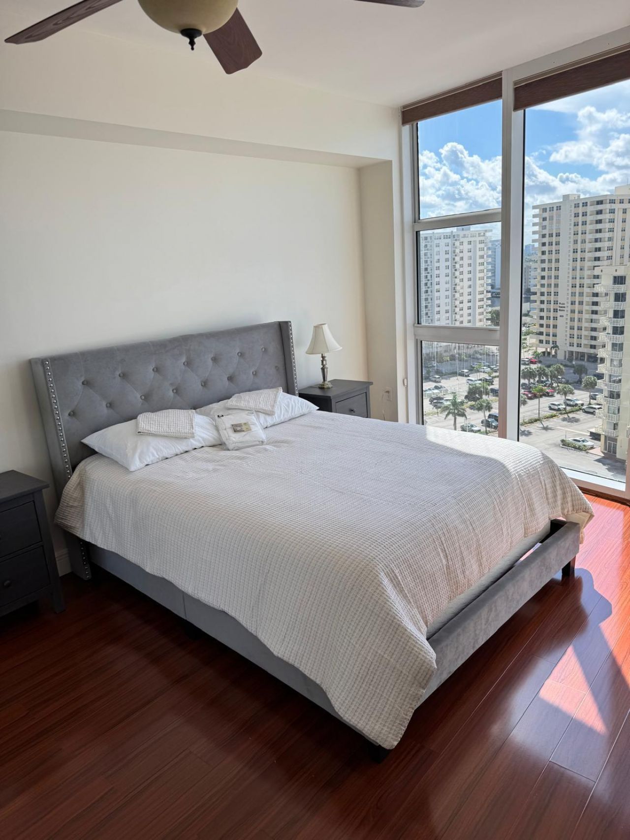 1800 S. Ocean Dr., Unit 1210, Hallandale Beach, FL 33009 Photo