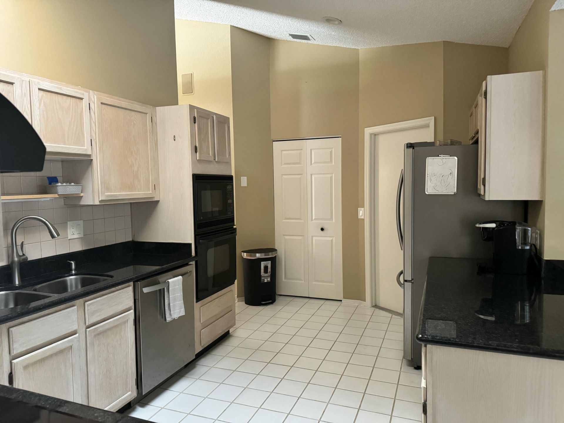 2937 SE Cates Circle, Port Saint Lucie, FL 34952 Photo