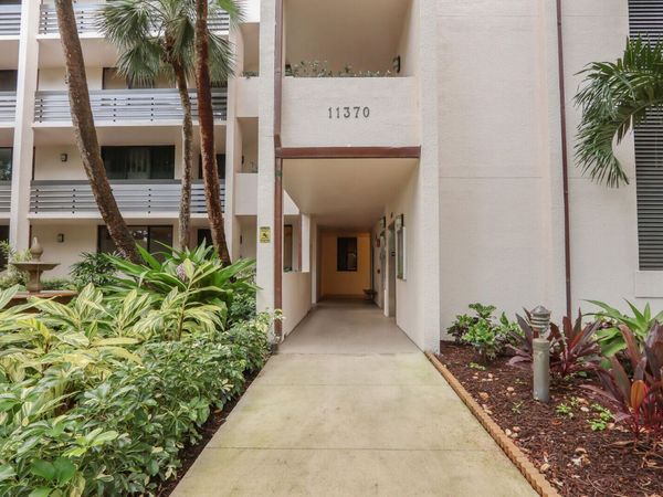 11370 Twelve Oaks Way, Unit 412, North Palm Beach, FL 33408