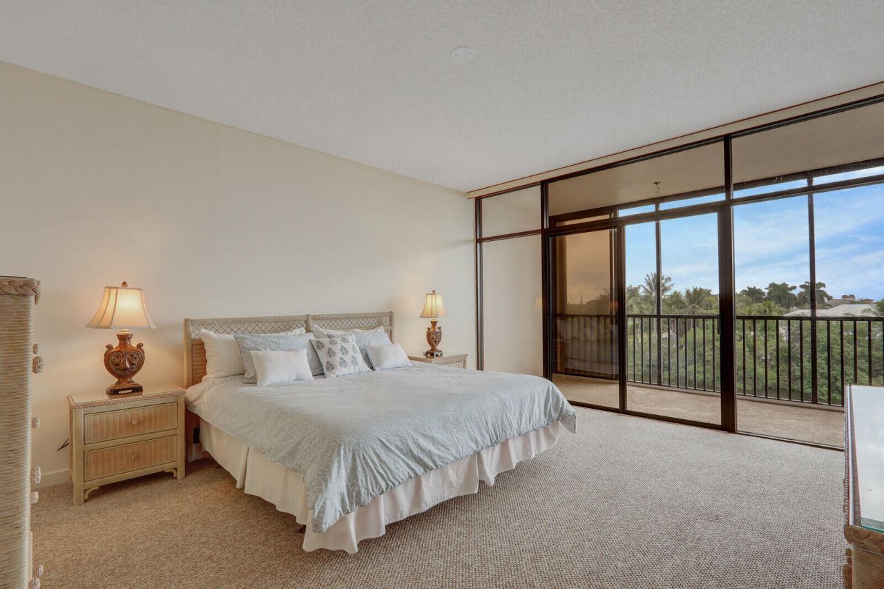 11370 Twelve Oaks Way, Unit 412, North Palm Beach, FL 33408 Photo