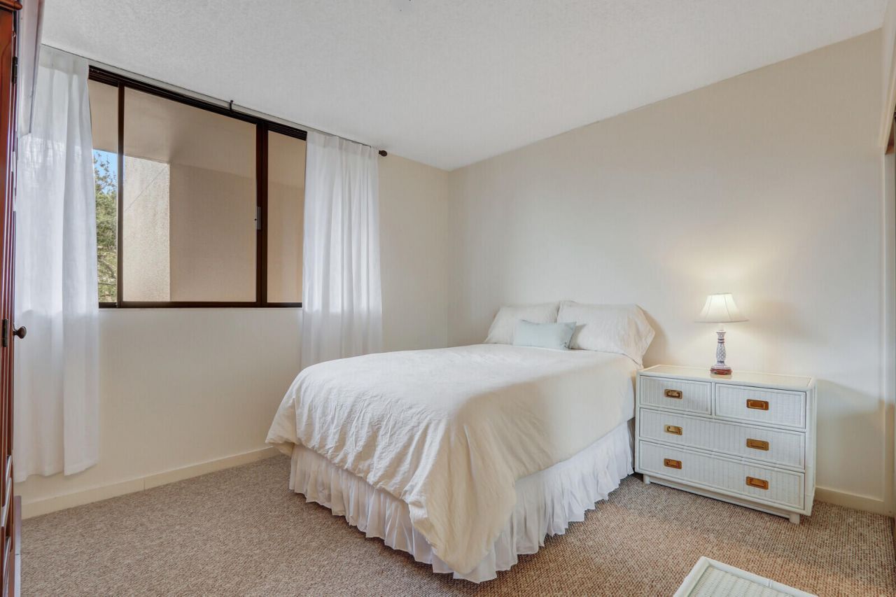 11370 Twelve Oaks Way, Unit 412, North Palm Beach, FL 33408 Photo